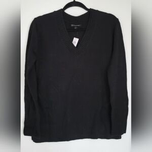 Banana Republic Acrylic/Nylon V-neck  Black Sweater